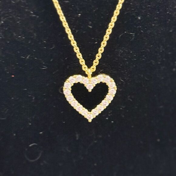 NEW 14 Karat Gold Plated CZ Heart Necklace Gold Heart Pendant Necklace - Picture 6 of 9